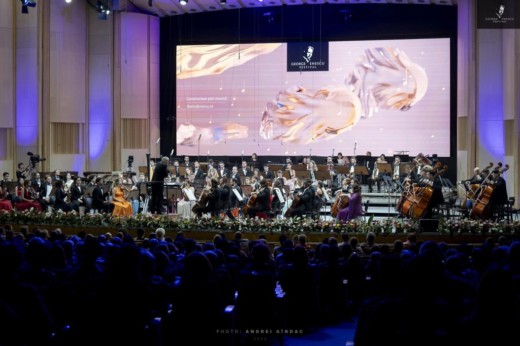 Orchestra Română de TIneret pe scena Festivalului Enescu 2023. ©Andrei Gîndac