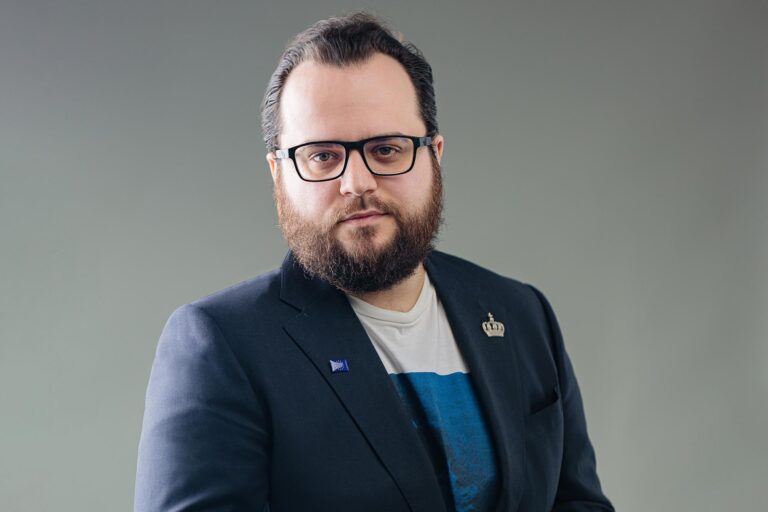 ANIS: pachetul 2 de măsuri fiscale aduce puține vești bune și multe rele pentru companiile din industria de IT
