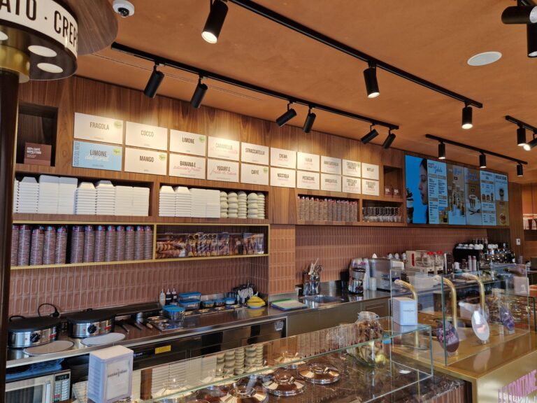 Sphera Franchise Group inaugurează prima unitate Cioccolatitaliani, în Riccione, Italia