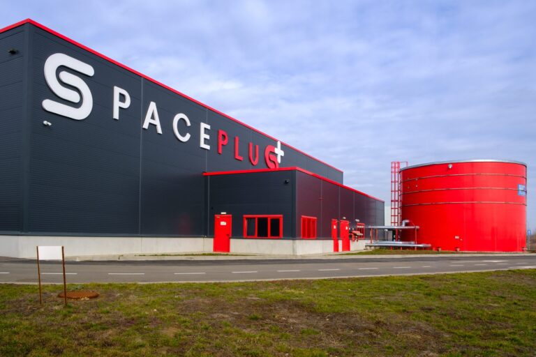Contract de închiriere între Spaceplus și IPSO Agricultură