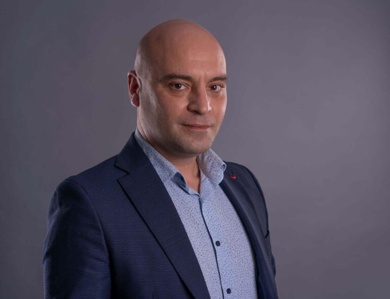 Credit ipotecar sau chirie? Analiză comparativă pentru români în contextul dobânzilor ridicate