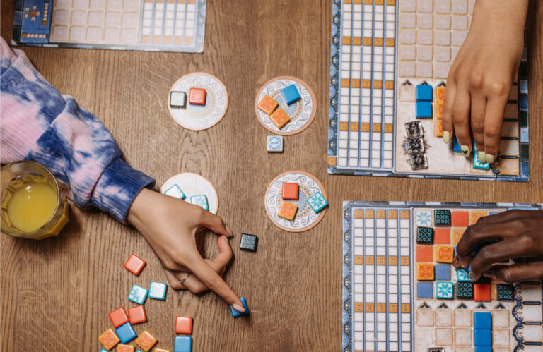 Boardgame-urile de training create ca răspuns la provocările actuale din organizații