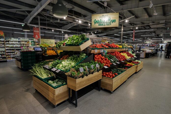 Comunicat (resize_ __)