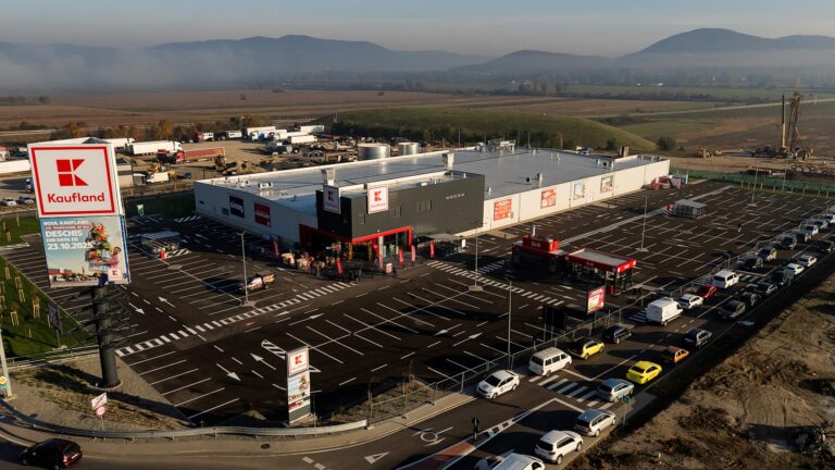 Kaufland creează 70 de locuri de muncă prin inaugurarea unui magazin la Aiud, județul Alba