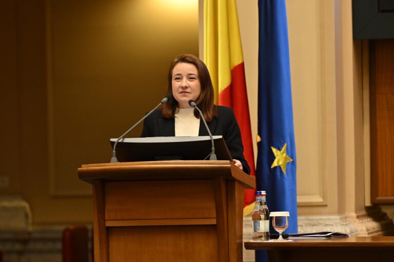 Prof. univ. dr. habil. Georgiana Georgescu, decan, Facultatea de Finanțe, Asigurări, Bănci și Burse de Valori, Academia de Studii Economice din București: „Există un fenomen care reapare între politica monetară și politica fiscal-bugetară – dominanța fiscală”