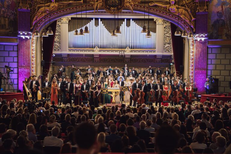 Orchestra Română de Tineret și Orchestra Națională a Franței, împreună pentru a celebra la Paris 145 de ani de relații diplomatice româno-franceze