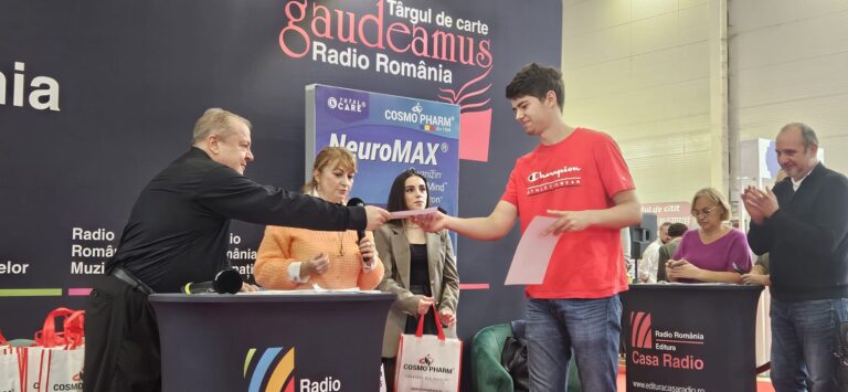 Cosmo Pharm a sponsorizat olimpicii României în cadrul Târgului de Carte Gaudeamus Radio România, desfășurat la București
