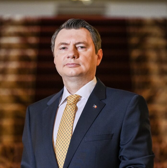 Foto-Bio-CM-1 Cosmin Marinescu