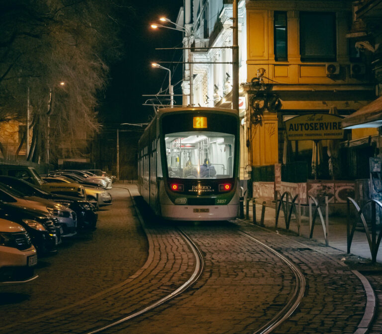 STB rămâne pe profit în 2024, Metrorex raportează pierderi majore în ultimii ani