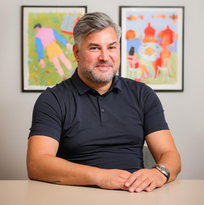 Dan Moraru_Country Lead 7card by Wellhub__CROP RESIZE_