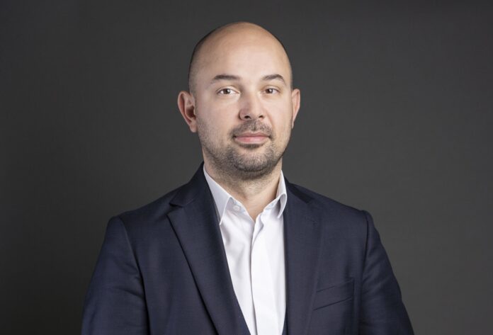 Stefan_Oprea_CWEchinox_Land Agency (1)