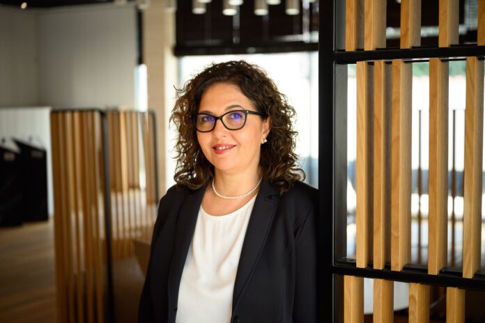 Anca CraciunBT