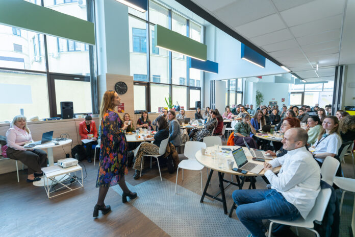 Comunicat (Incubatorul de Comunități Sustenabile)