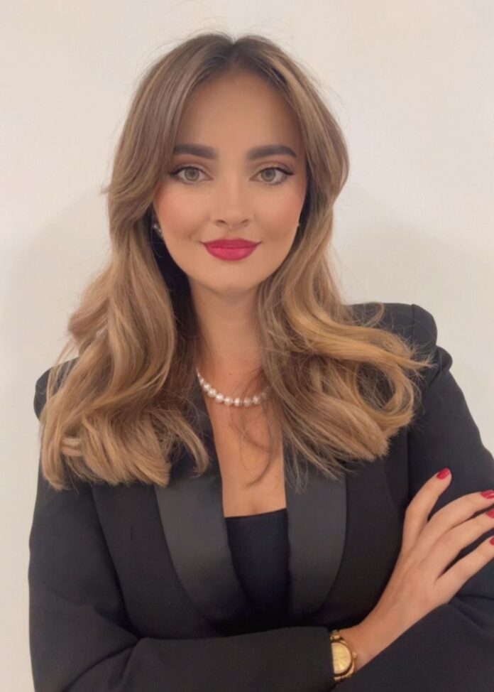 Dr. Talpoș Oana, MBA, Vicepreședinte COSMO PHARM (1)
