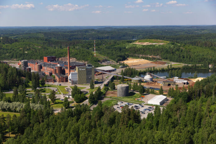 Parlamentul European aprobă 1,1 milioane de euro pentru reintegrarea profesională a 351 de lucrători concediați din industria hârtiei din Finlanda