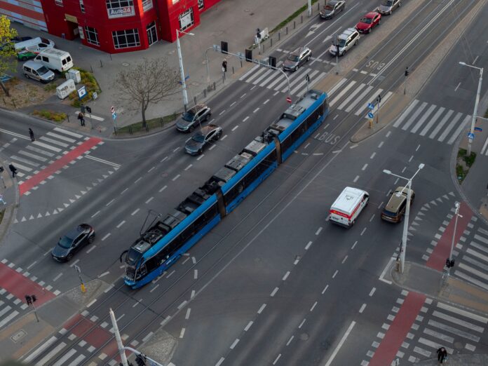 Hayer susține păstrarea ETS2 cu ajustări, iar Jaki preferă renunțarea la ETS1 în locul noului sistem